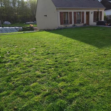 Agréable maison de campagne Le Mesnil-Theribus Exterior foto