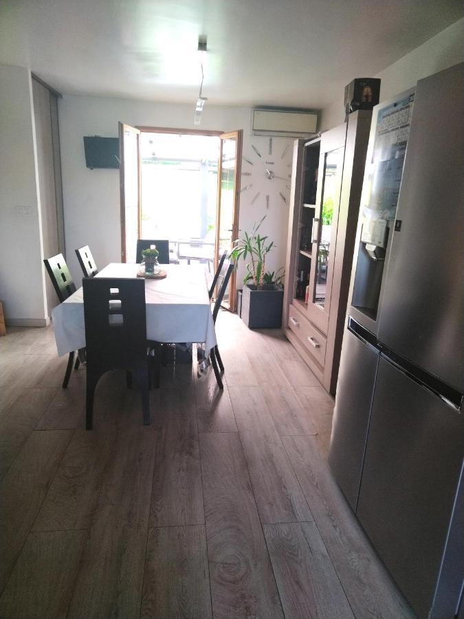 Agréable maison de campagne Le Mesnil-Theribus Exterior foto